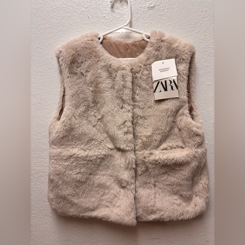 Zara Kids Beige Faux Fur Gilet